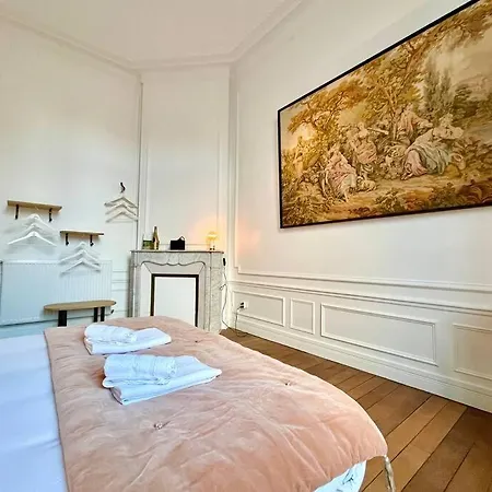Champagne Des Anges - Proche Cathédrale De Apartamento Reims