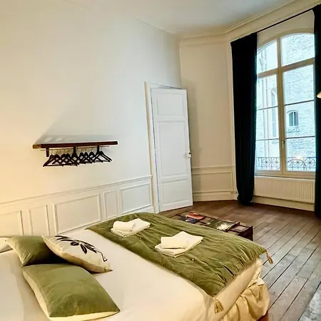 Champagne Des Anges - Proche Cathedrale De Apartment *