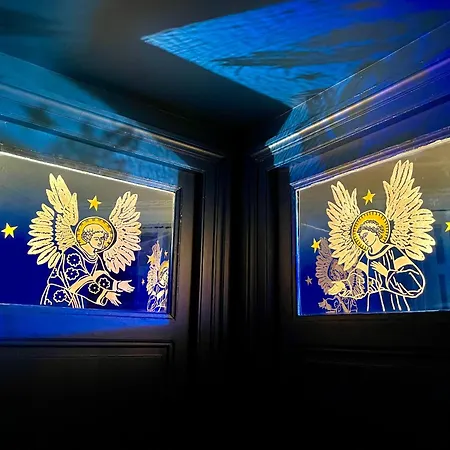 Champagne Des Anges - Proche Cathedrale De